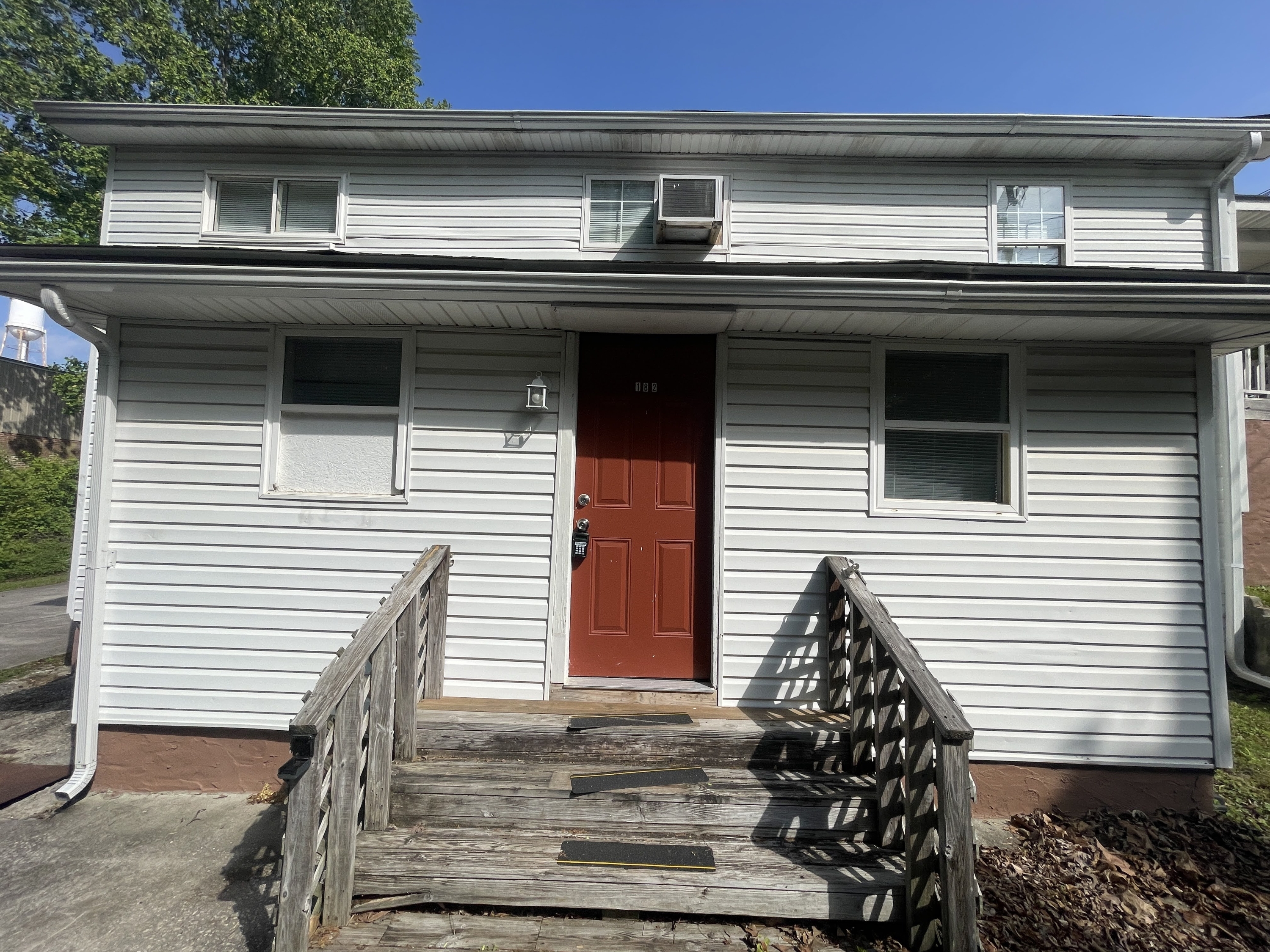 182 Chestnut Street - 182
